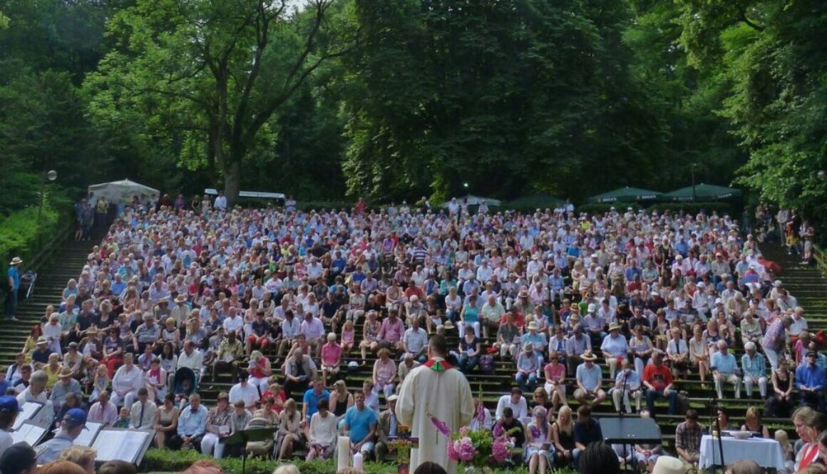 evangelische_kirchengemeinde_pfingstgottesdienst_muelheim_ruhr_regler-produktion_konzertz_ökumene