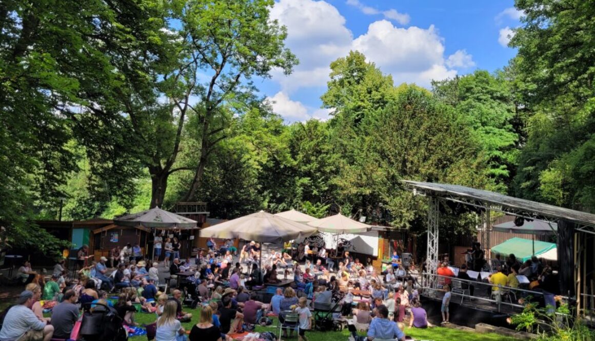 Biergarten Freilichtbühne Mülheim Regler Produktion
